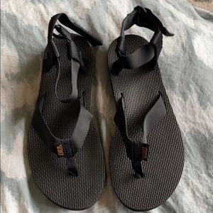 BRAND NEW Teva original sandal